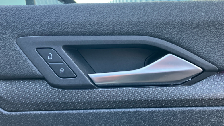 Volkswagen Golf 1.5 eTSI 150 R-Line 5dr DSG Petrol Hatchback